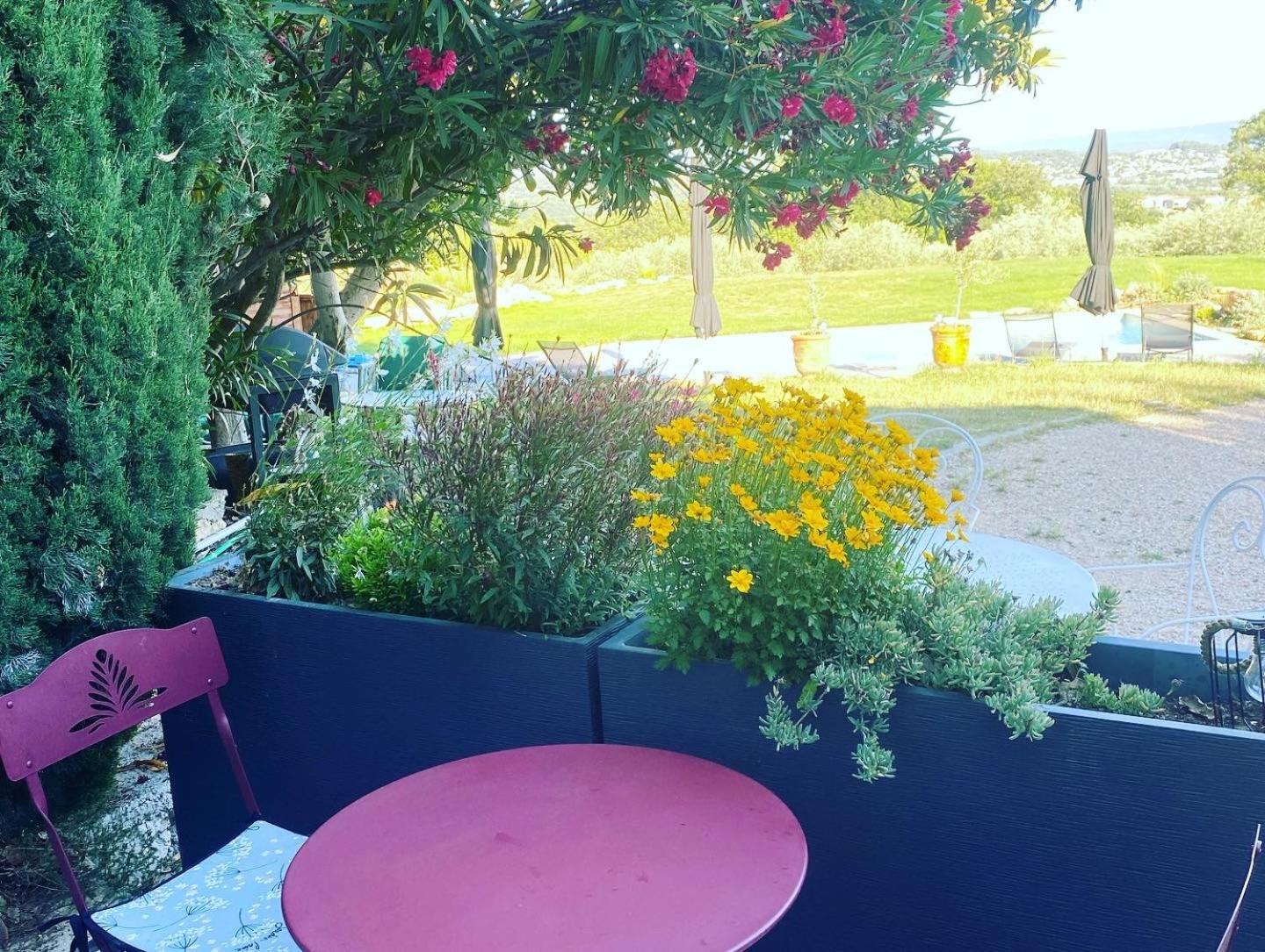 Terre Luberon Otel Pertuis Dış mekan fotoğraf