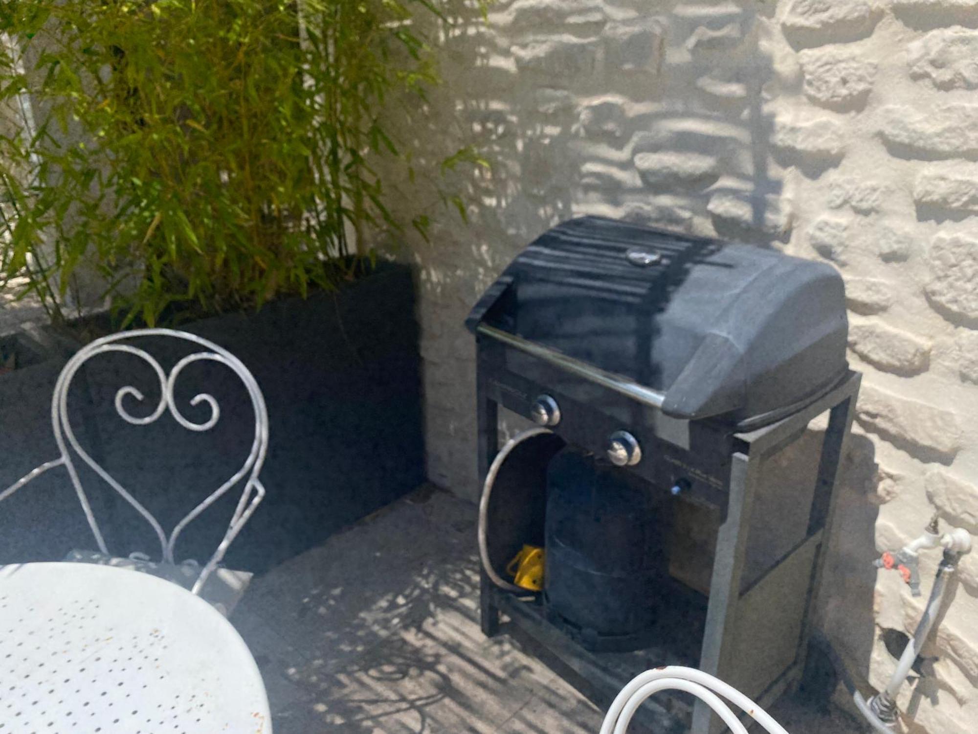 Terre Luberon Otel Pertuis Dış mekan fotoğraf