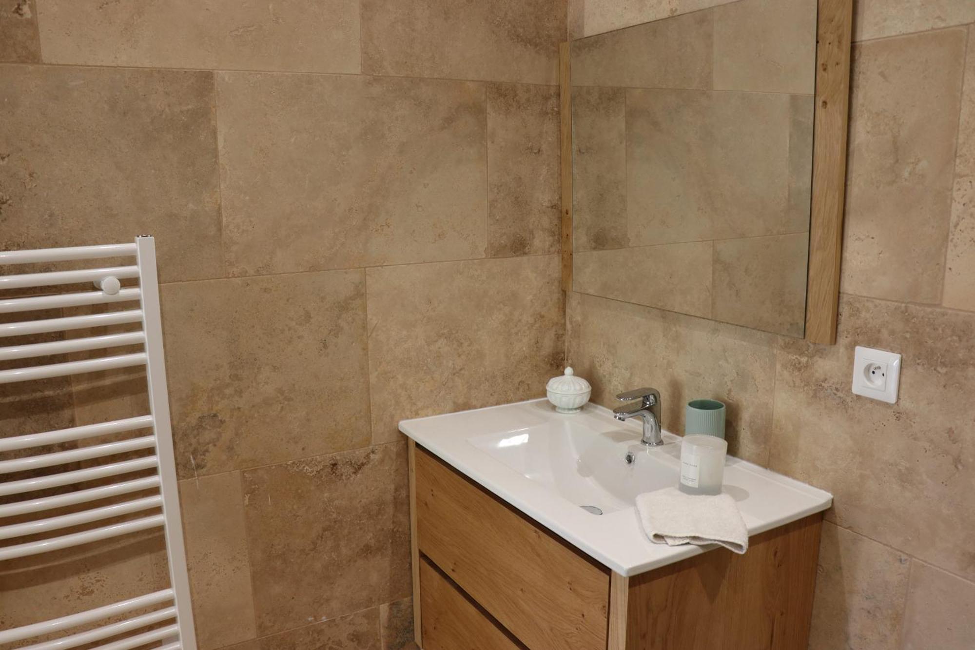 Terre Luberon Otel Pertuis Dış mekan fotoğraf